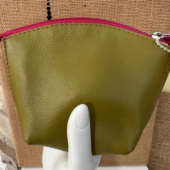New ILI Kiss green & pink leather small zip pouch - Picture 6 of 11